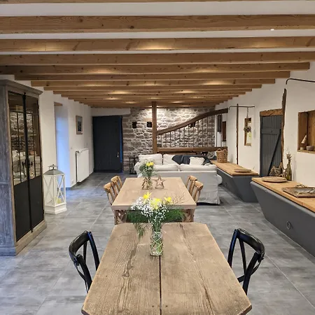 Des Sapins Aux Etoiles 3*