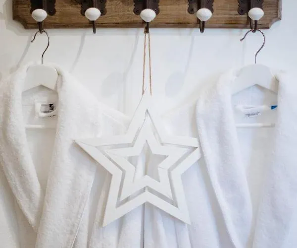 Des Sapins Aux Etoiles Пьер-Персе