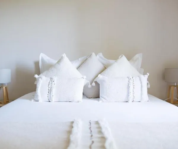 Des Sapins Aux Etoiles Пьер-Персе